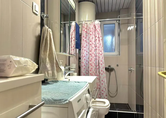 Millenium Cross View Free Parking 1 Bedroom 10 Min From Center Skopje